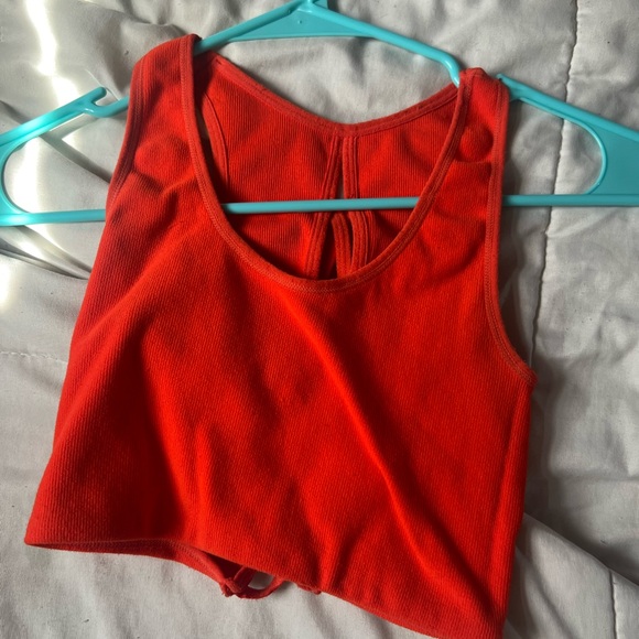 Top - Picture 1 of 2